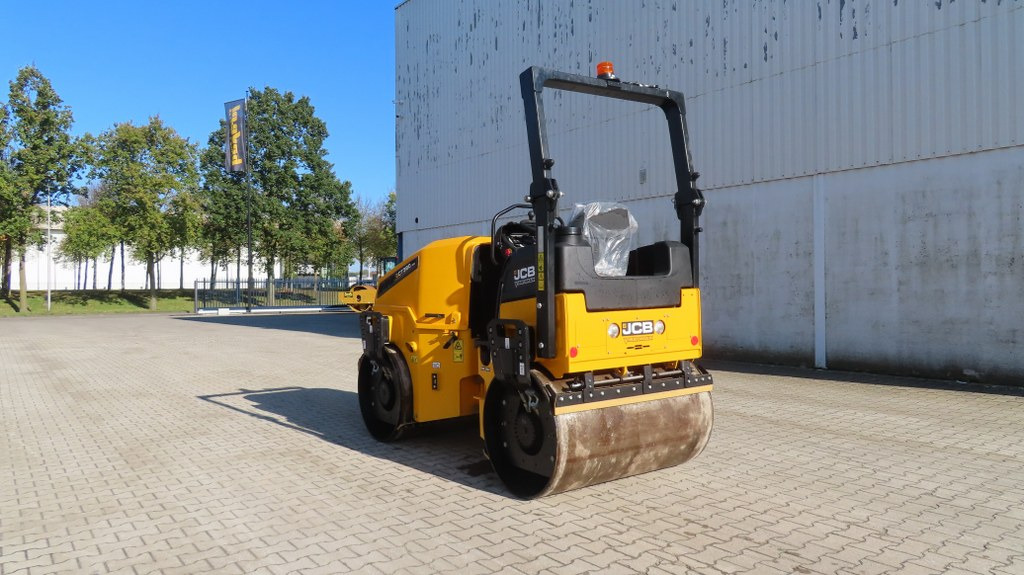 JCB CT380-130 - Дорожный каток: фото 4 JCB CT380-130 - Дорожный каток: фото 4
