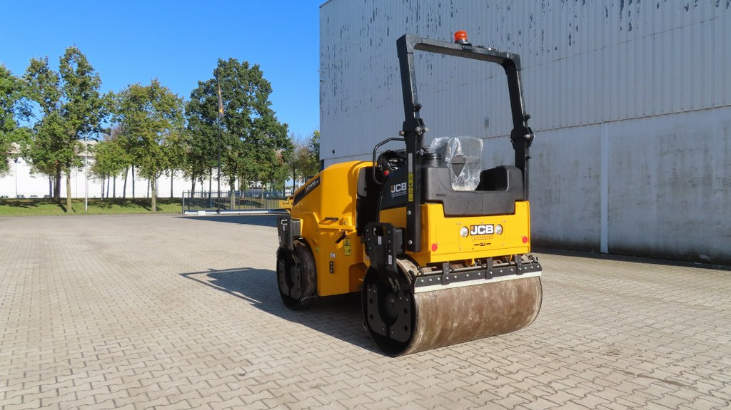 JCB CT430-140 - Дорожный каток: фото 4 JCB CT430-140 - Дорожный каток: фото 4