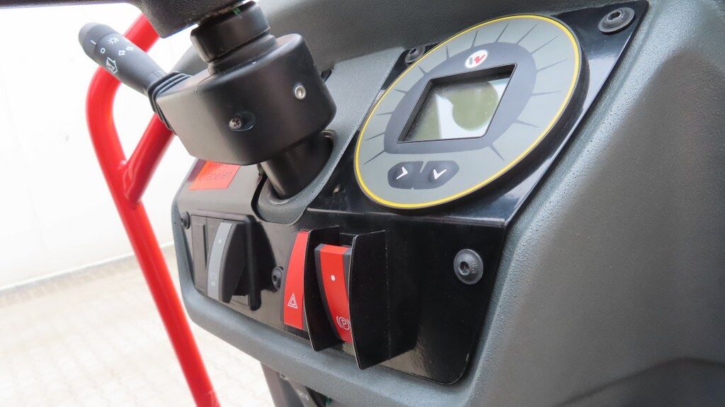 Мини-самосвал Wacker Neuson DW30-2: фото 11