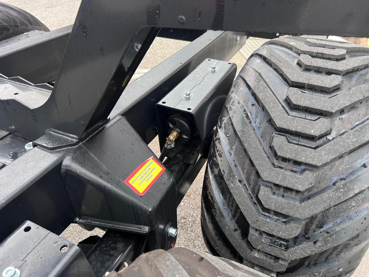 Новый Лесной прицеп BMF BMF 10T2 mit BMF 850 HP Kran: фото 12