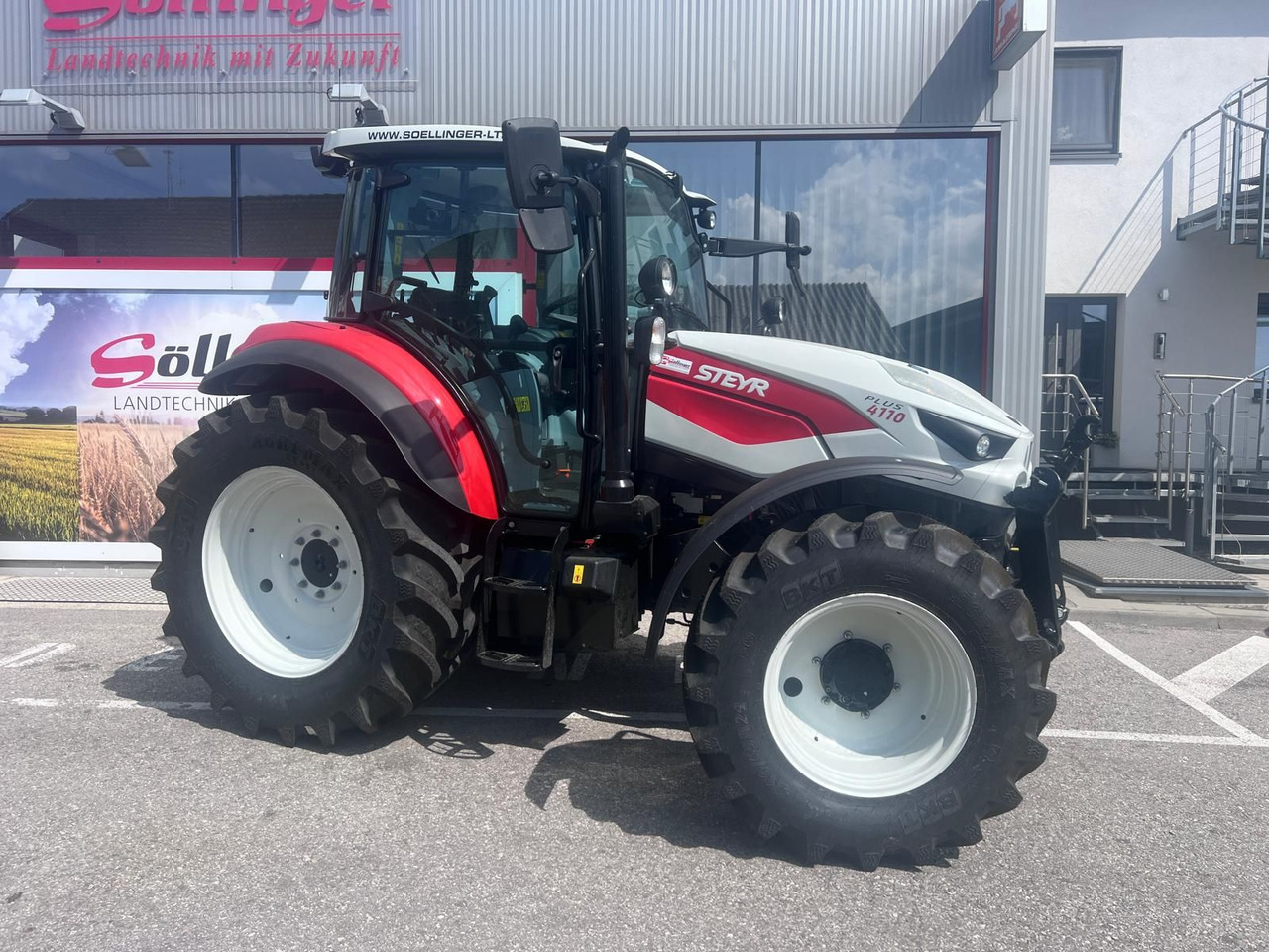 Steyr 4110 PLUS - Трактор: фото 2 Steyr 4110 PLUS - Трактор: фото 2