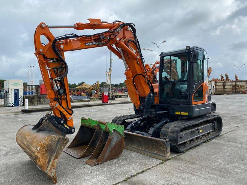 Doosan DX 85 R - Гусеничный экскаватор: фото 1 Doosan DX 85 R - Гусеничный экскаватор: фото 1