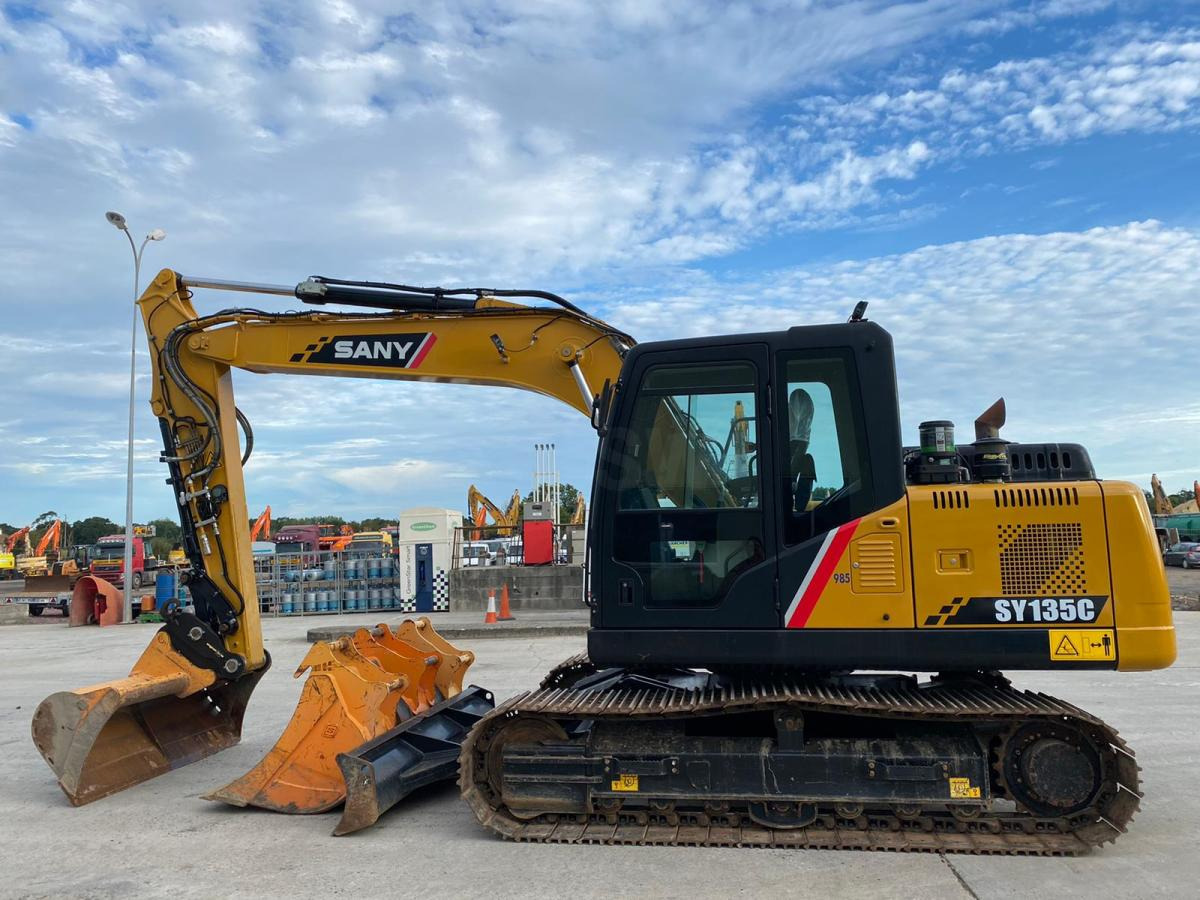 Sany SY135C - Гусеничный экскаватор: фото 1 Sany SY135C - Гусеничный экскаватор: фото 1