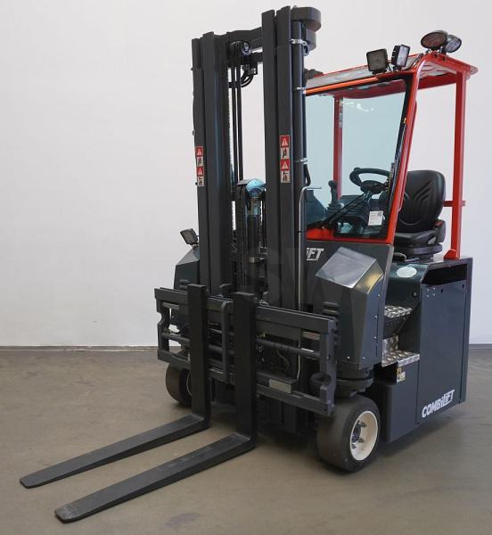 Combilift CBE3000 - Четырехсторонний погрузчик: фото 1 Combilift CBE3000 - Четырехсторонний погрузчик: фото 1