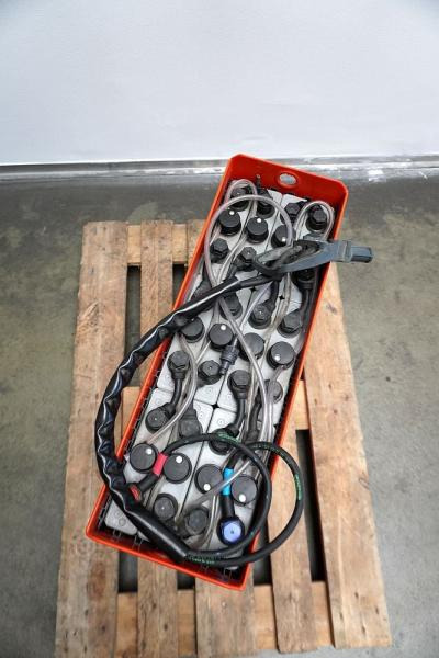 GRUMA 24 Volt 2 PzS 250 Ah - Аккумулятор: фото 3 GRUMA 24 Volt 2 PzS 250 Ah - Аккумулятор: фото 3