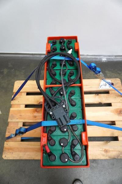 GRUMA 24 Volt 3 PzS 375 Ah - Аккумулятор для Погрузочно-разгрузочной техники: фото 3 GRUMA 24 Volt 3 PzS 375 Ah - Аккумулятор для Погрузочно-разгрузочной техники: фото 3