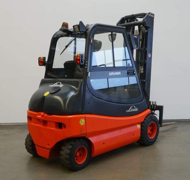 Linde E 25 EX S 336-31 - Электропогрузчик: фото 2 Linde E 25 EX S 336-31 - Электропогрузчик: фото 2