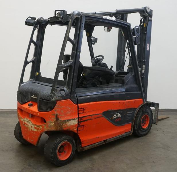 Linde E 25 L 387 - Электропогрузчик: фото 2 Linde E 25 L 387 - Электропогрузчик: фото 2