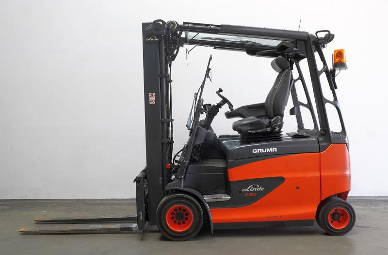 Linde E 30/600 RHL 387 - Электропогрузчик: фото 4 Linde E 30/600 RHL 387 - Электропогрузчик: фото 4
