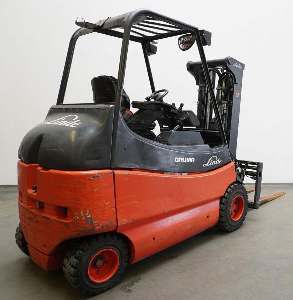 Linde E 30/600 S 336-03 - Электропогрузчик: фото 2 Linde E 30/600 S 336-03 - Электропогрузчик: фото 2