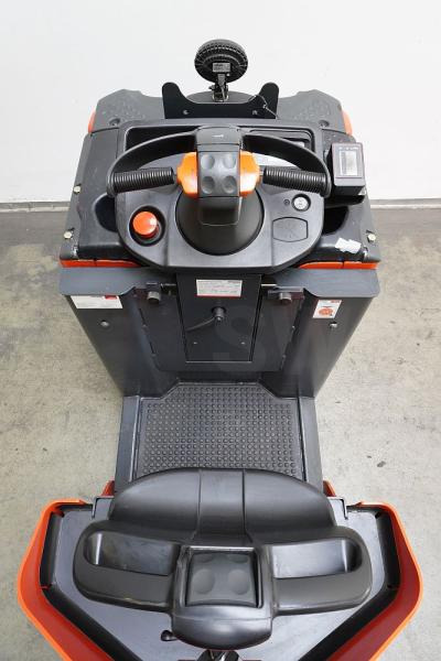 Linde P 50 C 1190 - Складской тягач: фото 3 Linde P 50 C 1190 - Складской тягач: фото 3