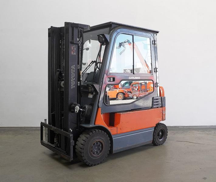 Toyota 7FBMF25 - Электропогрузчик: фото 1 Toyota 7FBMF25 - Электропогрузчик: фото 1