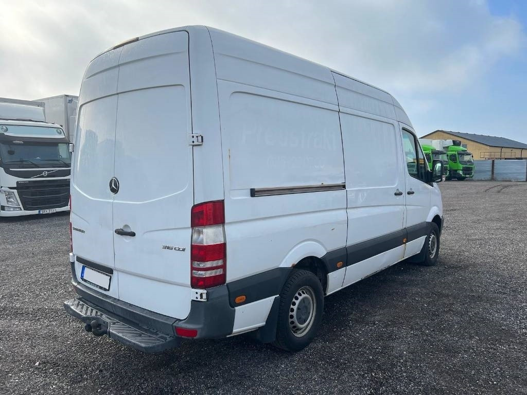 Mercedes-Benz Sprinter 316 CDI serie 6276 - Цельнометаллический фургон: фото 3 Mercedes-Benz Sprinter 316 CDI serie 6276 - Цельнометаллический фургон: фото 3