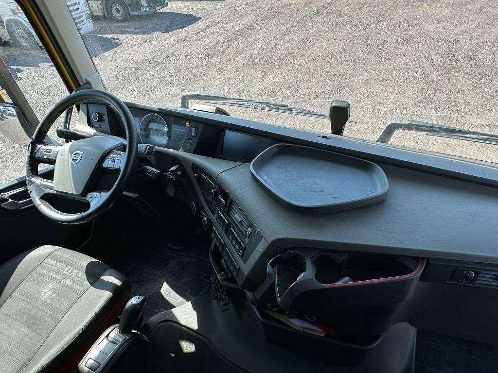 Volvo FH 500 serie 3658 - Грузовик-шасси: фото 3 Volvo FH 500 serie 3658 - Грузовик-шасси: фото 3