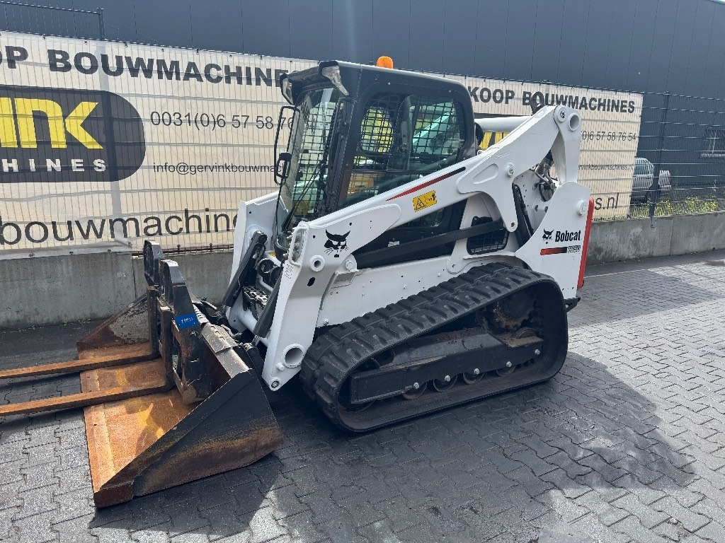 Bobcat T 650 - Мини-погрузчик с бортовым поворотом: фото 1 Bobcat T 650 - Мини-погрузчик с бортовым поворотом: фото 1