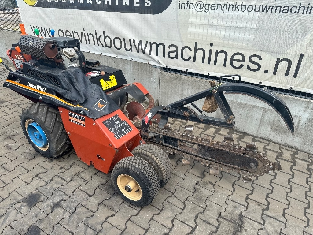 Ditch Witch 1820 - Траншеекопатель: фото 2 Ditch Witch 1820 - Траншеекопатель: фото 2
