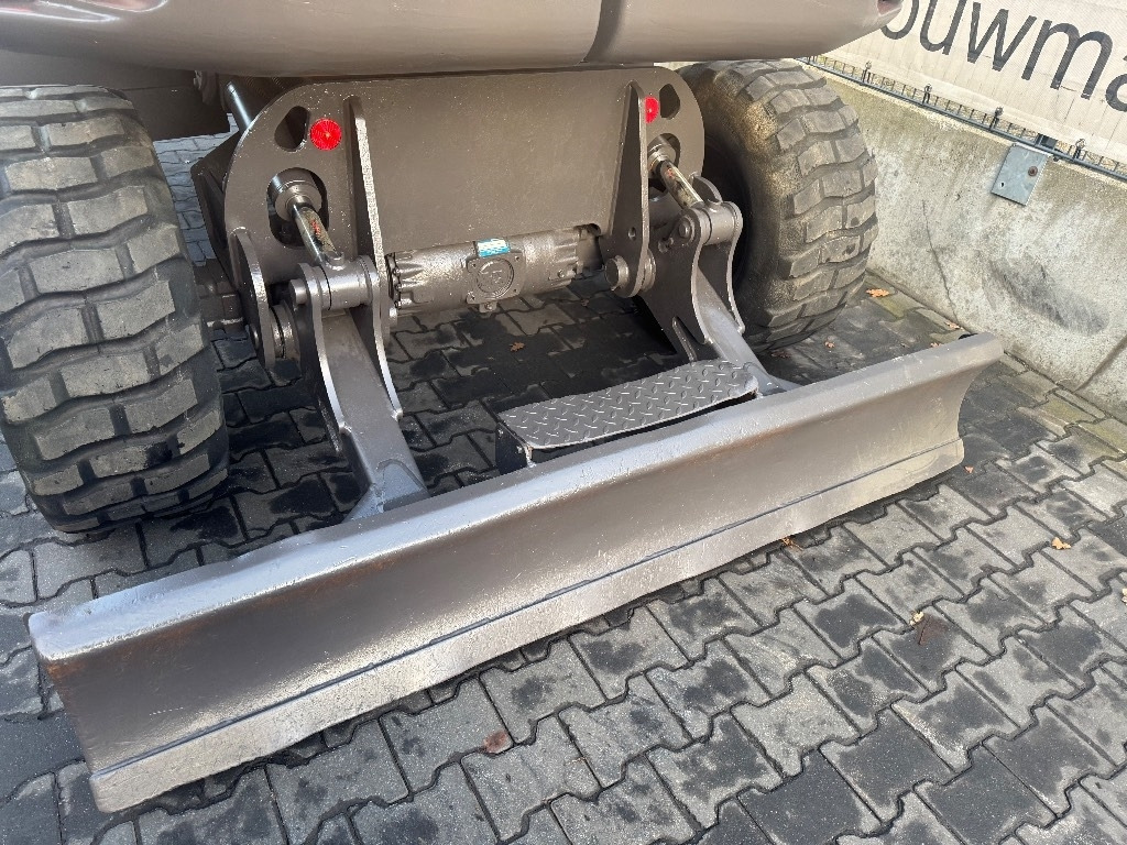 Колёсный экскаватор Volvo Peljop EW 50 (256): фото 6