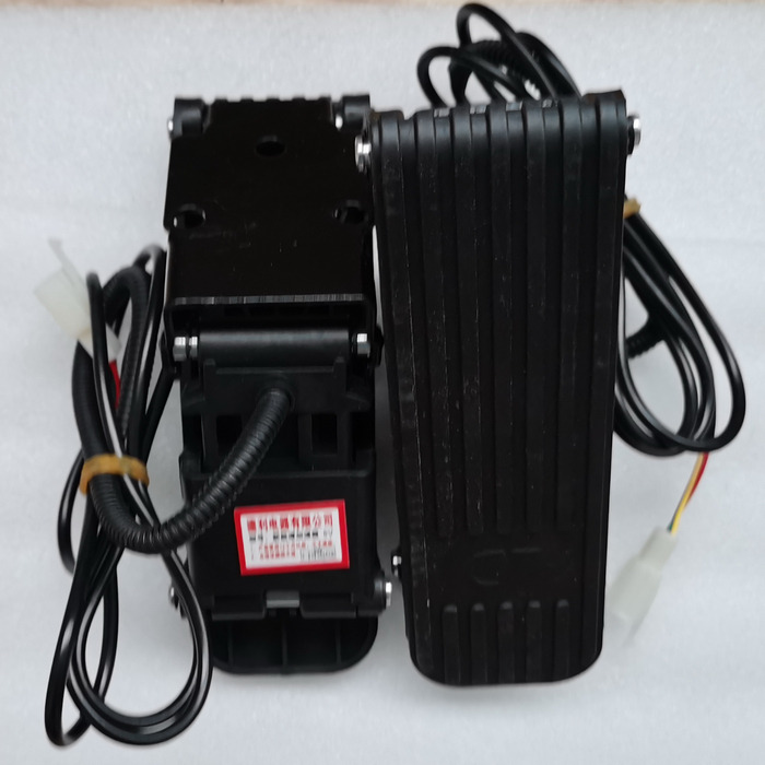 Qingdao Promising Accelerator Pedal for FLAND EL45 Electric Wheel Loader - Педаль для Колёсных погрузчиков: фото 1 Qingdao Promising Accelerator Pedal for FLAND EL45 Electric Wheel Loader - Педаль для Колёсных погрузчиков: фото 1