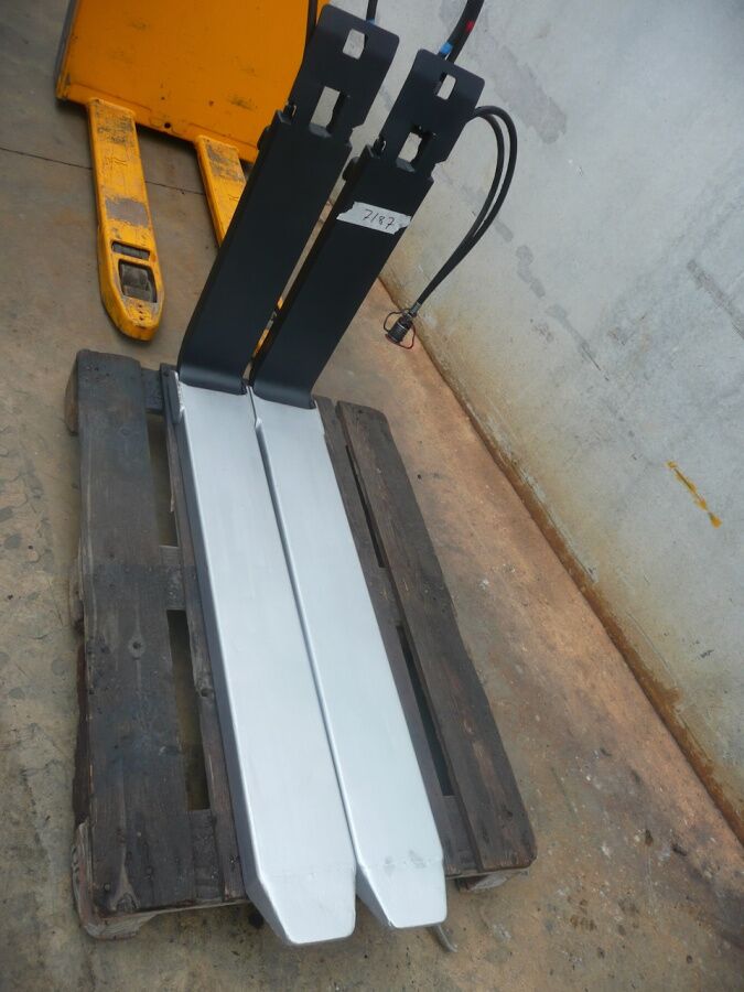 KAUP KAUP4.8T180CT Extendable Forks - Вилы для Погрузочно-разгрузочной техники: фото 1 KAUP KAUP4.8T180CT Extendable Forks - Вилы для Погрузочно-разгрузочной техники: фото 1