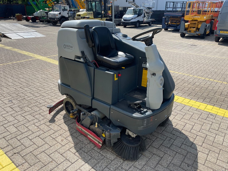 Nilfisk SC 6500 1300C - Подметально-уборочная машина: фото 5 Nilfisk SC 6500 1300C - Подметально-уборочная машина: фото 5