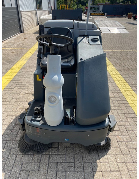 Nilfisk SC 6500 1300C - Подметально-уборочная машина: фото 4 Nilfisk SC 6500 1300C - Подметально-уборочная машина: фото 4