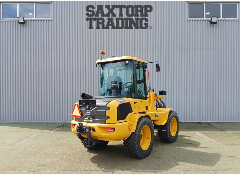 Volvo L35 HT, Hjullastare - Мини-погрузчик с бортовым поворотом: фото 5 Volvo L35 HT, Hjullastare - Мини-погрузчик с бортовым поворотом: фото 5
