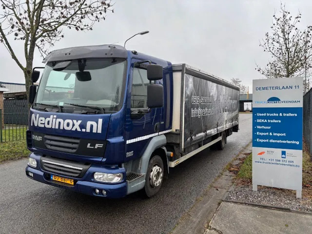 DAF LF 45 210 curtainslider open top roof steel transport MOT 04-2026 - Тентованный грузовик: фото 1 DAF LF 45 210 curtainslider open top roof steel transport MOT 04-2026 - Тентованный грузовик: фото 1