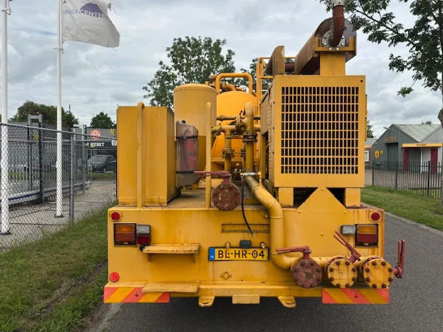 Freightliner 3 AXLE RIGID BODY chassis cabine (levering excl. opbouw) - Грузовик-шасси: фото 5 Freightliner 3 AXLE RIGID BODY chassis cabine (levering excl. opbouw) - Грузовик-шасси: фото 5