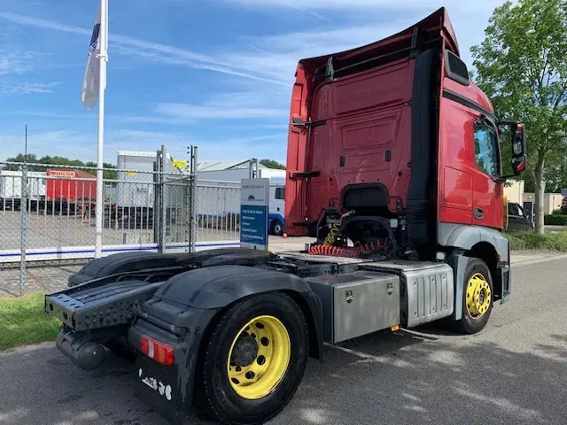 Mercedes-Benz Actros 1840 Euro 6 streamspace APK 18-12-2025 - Тягач: фото 5 Mercedes-Benz Actros 1840 Euro 6 streamspace APK 18-12-2025 - Тягач: фото 5
