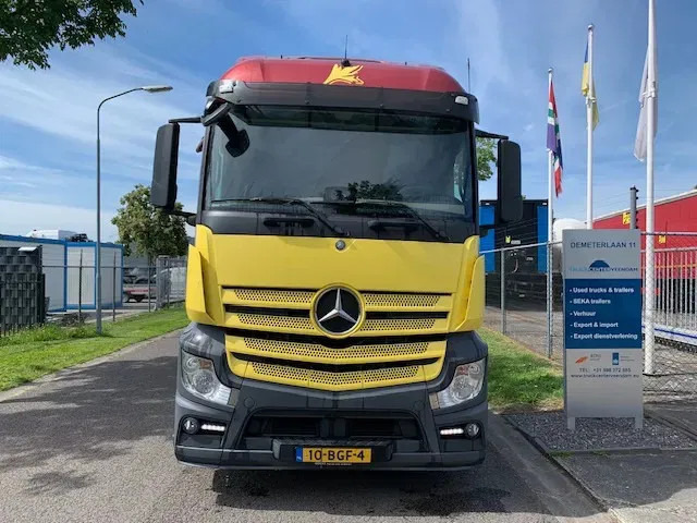 Mercedes-Benz Actros 1840 Euro 6 streamspace APK 18-12-2025 - Тягач: фото 2 Mercedes-Benz Actros 1840 Euro 6 streamspace APK 18-12-2025 - Тягач: фото 2