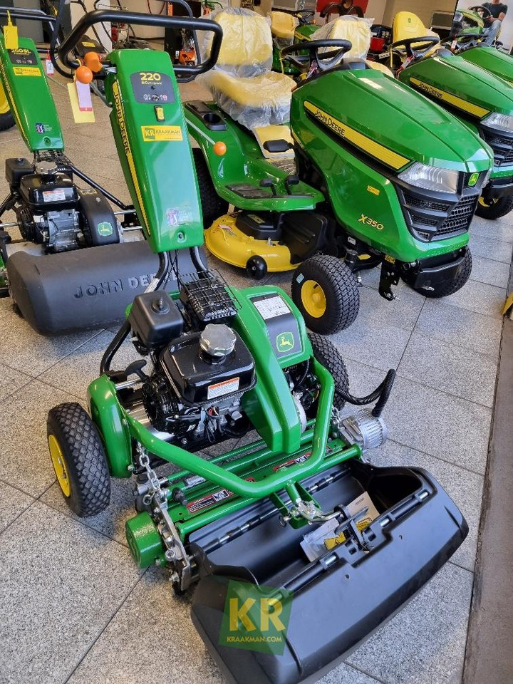 220 John Deere  - Газонокосилка: фото 1 220 John Deere  - Газонокосилка: фото 1