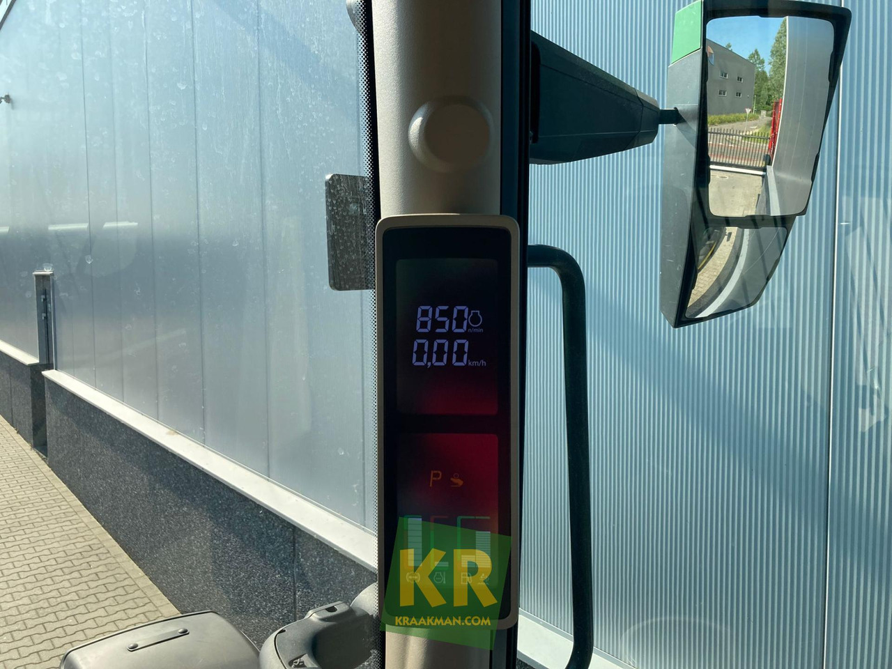 Новый Трактор 6R 155 John Deere: фото 16 Новый Трактор 6R 155 John Deere: фото 16