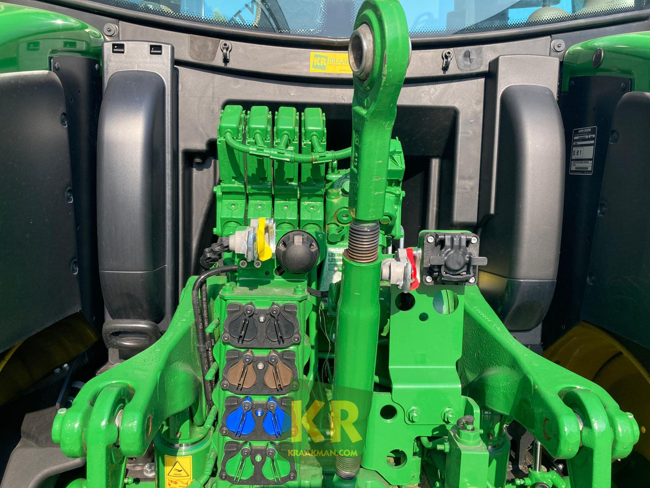 Новый Трактор 6R 155 John Deere: фото 13 Новый Трактор 6R 155 John Deere: фото 13