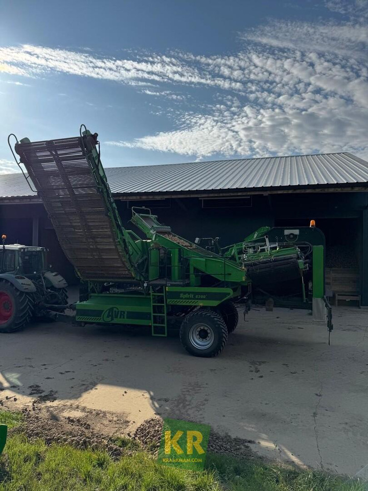 AVR Spirit 6200 - Картофелеуборочный комбайн: фото 5 AVR Spirit 6200 - Картофелеуборочный комбайн: фото 5