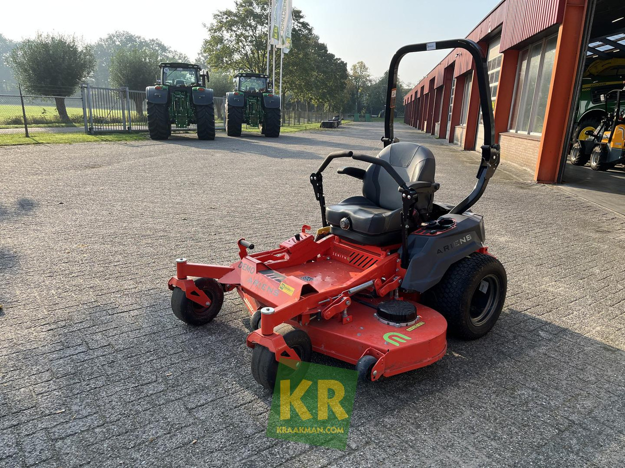 Ariens ZENITH - Газонокосилка: фото 1 Ariens ZENITH - Газонокосилка: фото 1