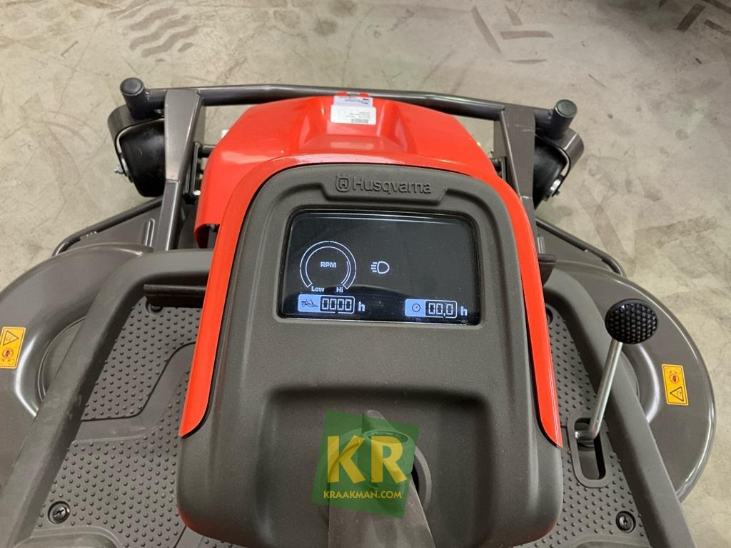 Husqvarna R318X - Газонокосилка: фото 3 Husqvarna R318X - Газонокосилка: фото 3