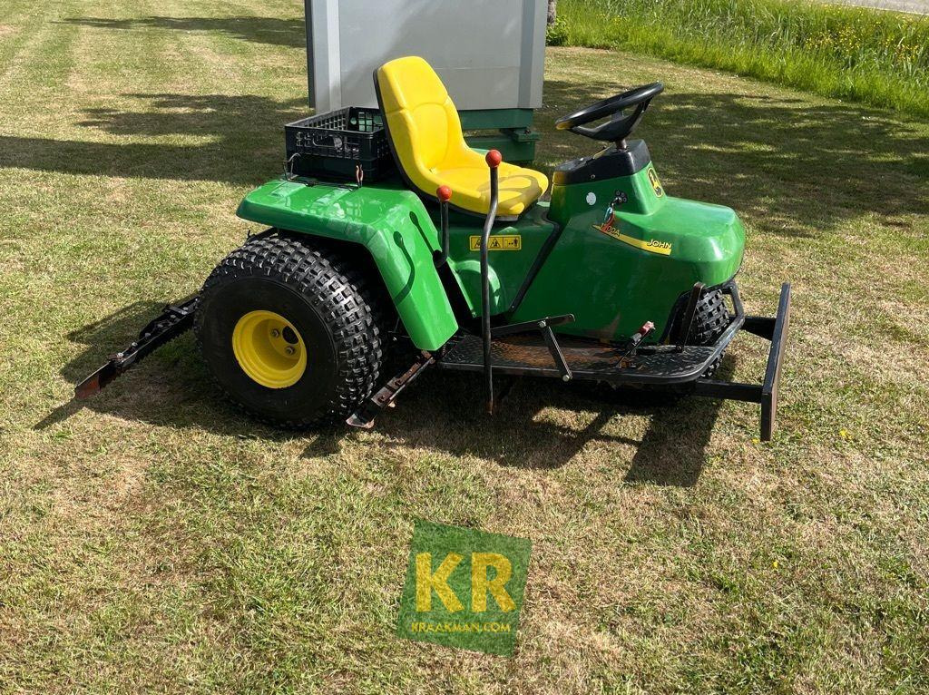 John Deere 1200A bunkerrake - Садовое оборудование: фото 5 John Deere 1200A bunkerrake - Садовое оборудование: фото 5