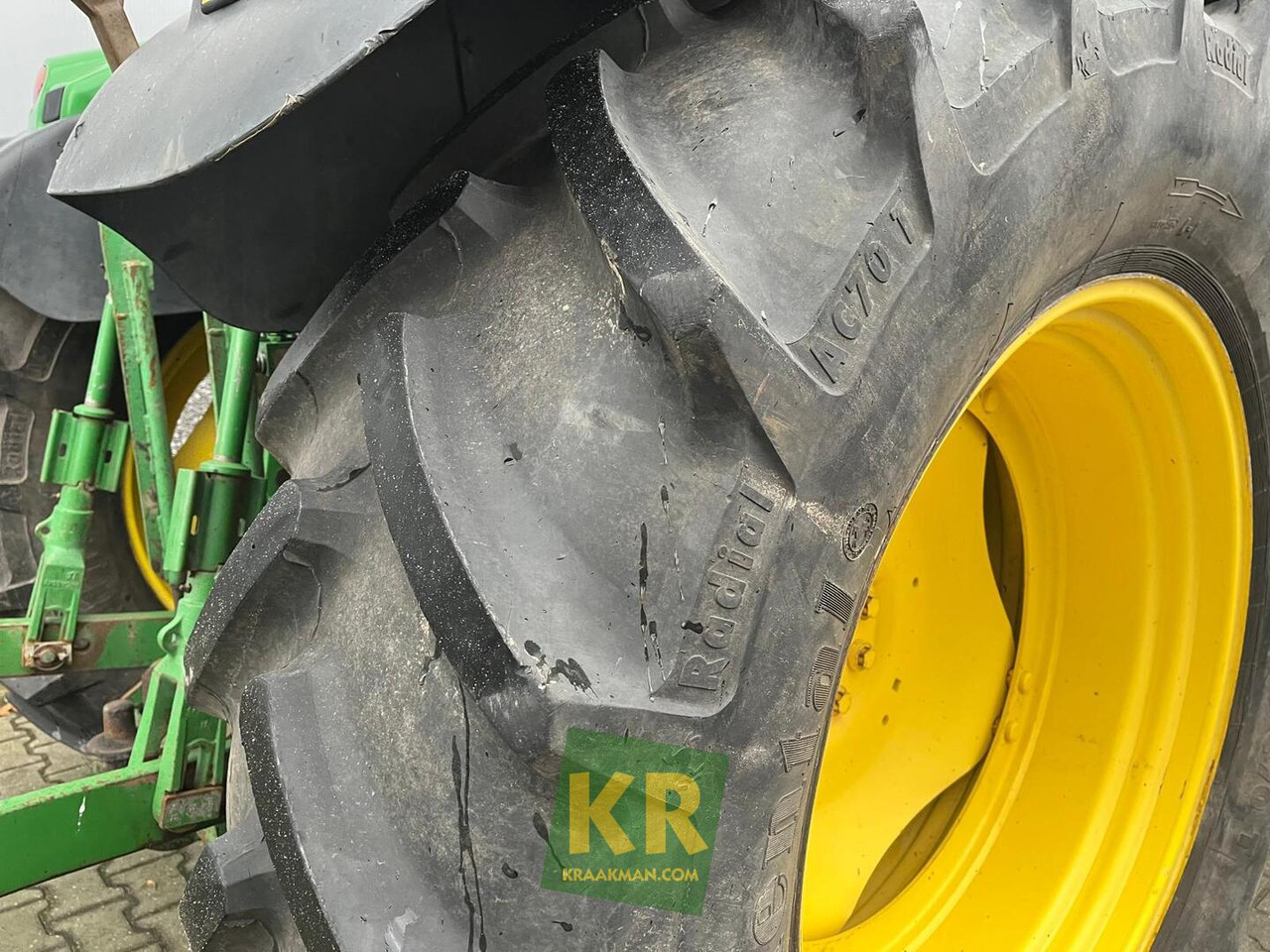 John Deere 6115R - Трактор: фото 5 John Deere 6115R - Трактор: фото 5