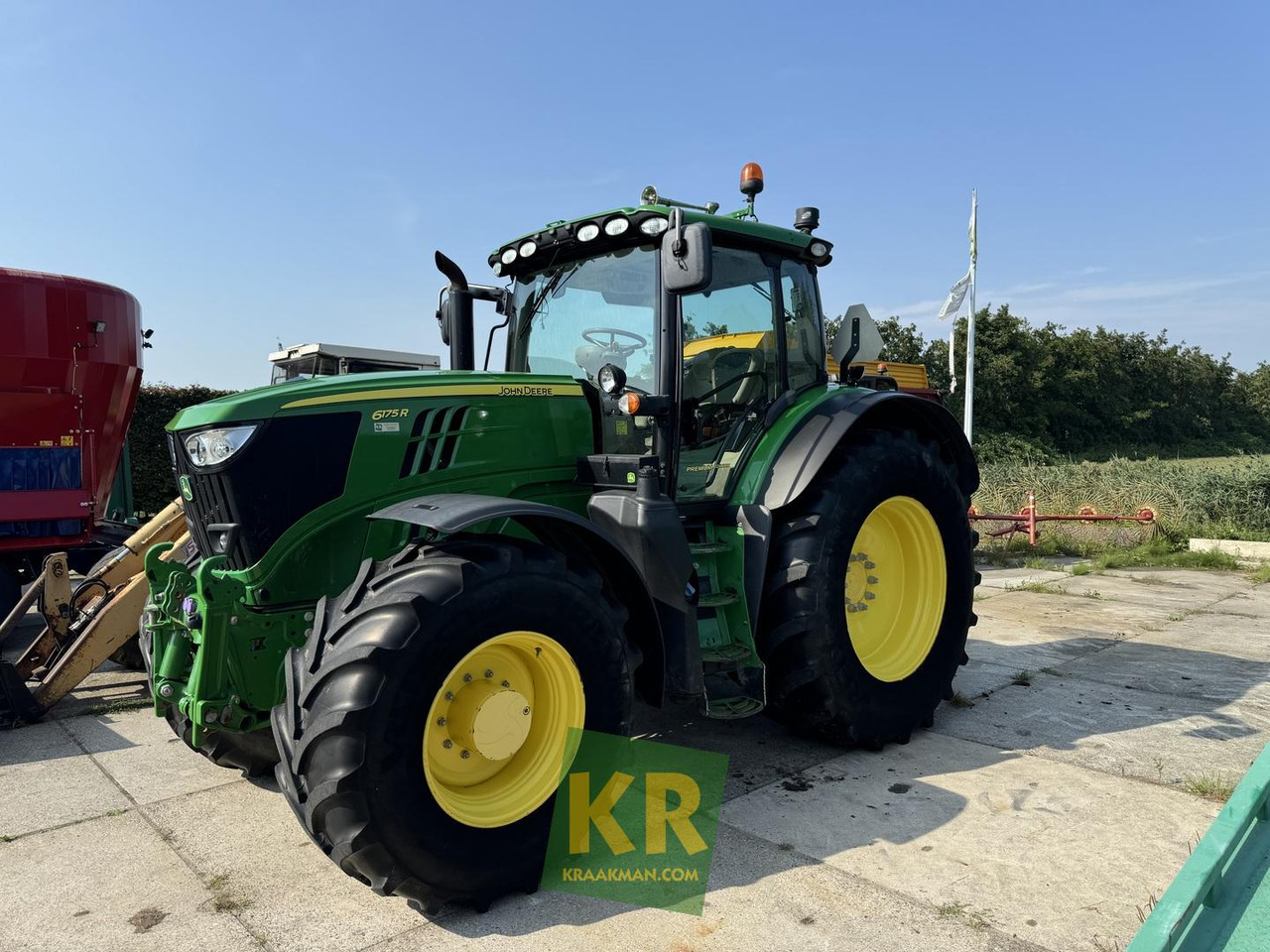 John Deere 6175R - Трактор: фото 2 John Deere 6175R - Трактор: фото 2