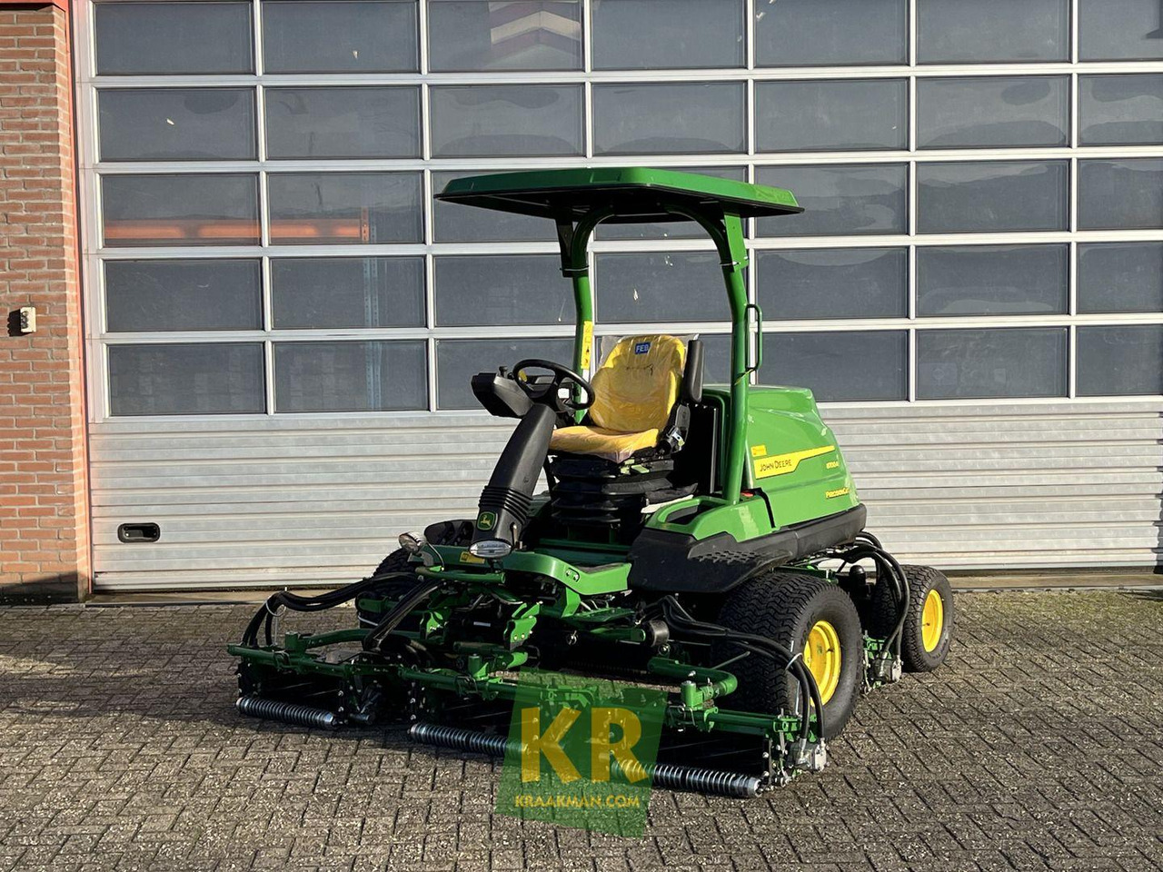 John Deere 8700A  - Газонокосилка: фото 2 John Deere 8700A  - Газонокосилка: фото 2
