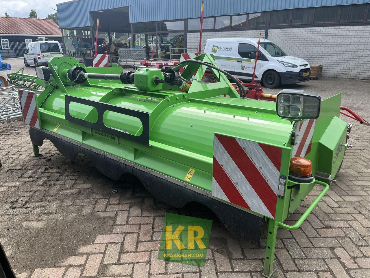 Overig AVR - Ботвоудалитель: фото 1 Overig AVR - Ботвоудалитель: фото 1