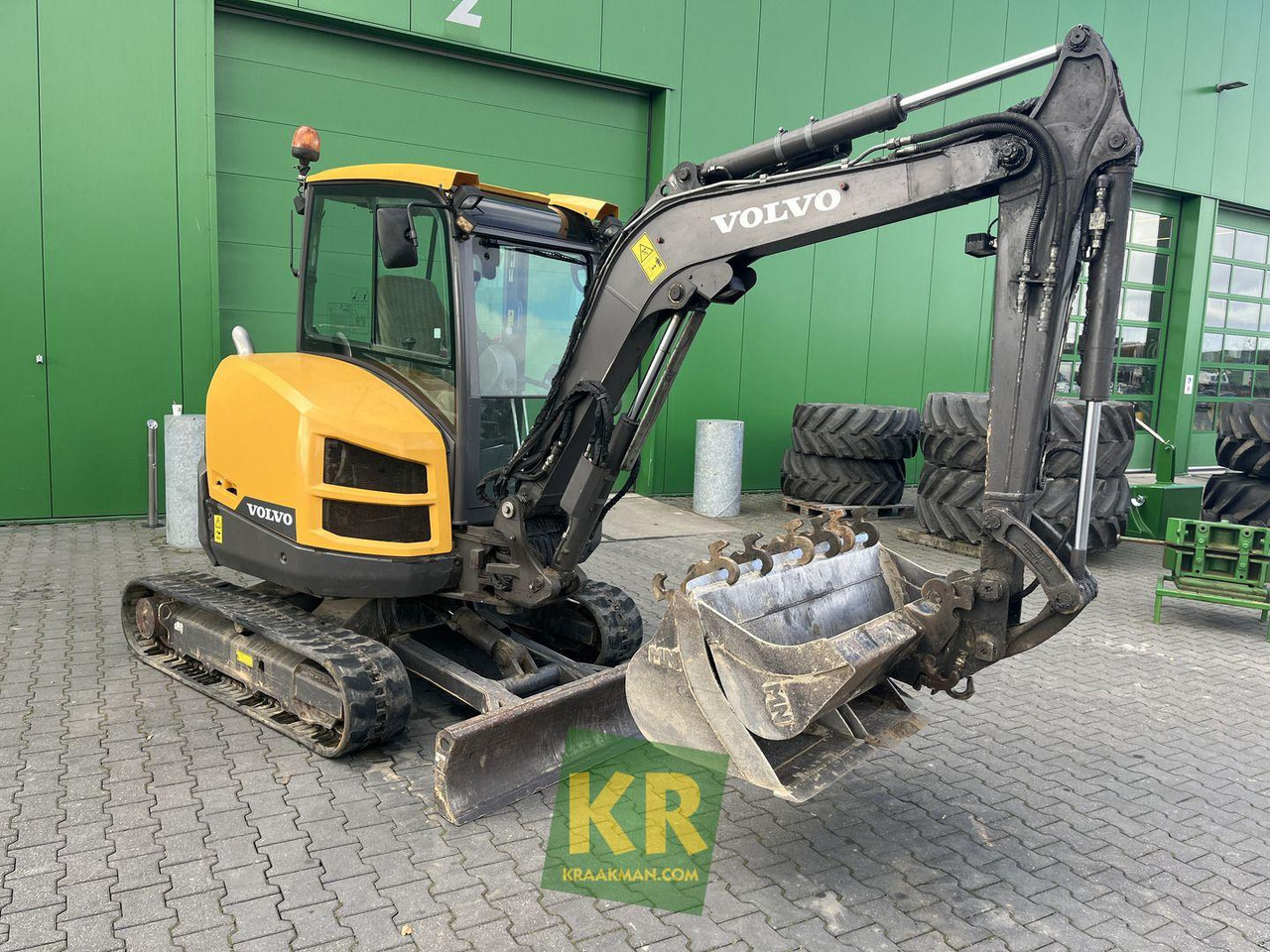 Volvo ECR 35 D - Гусеничный экскаватор: фото 1 Volvo ECR 35 D - Гусеничный экскаватор: фото 1