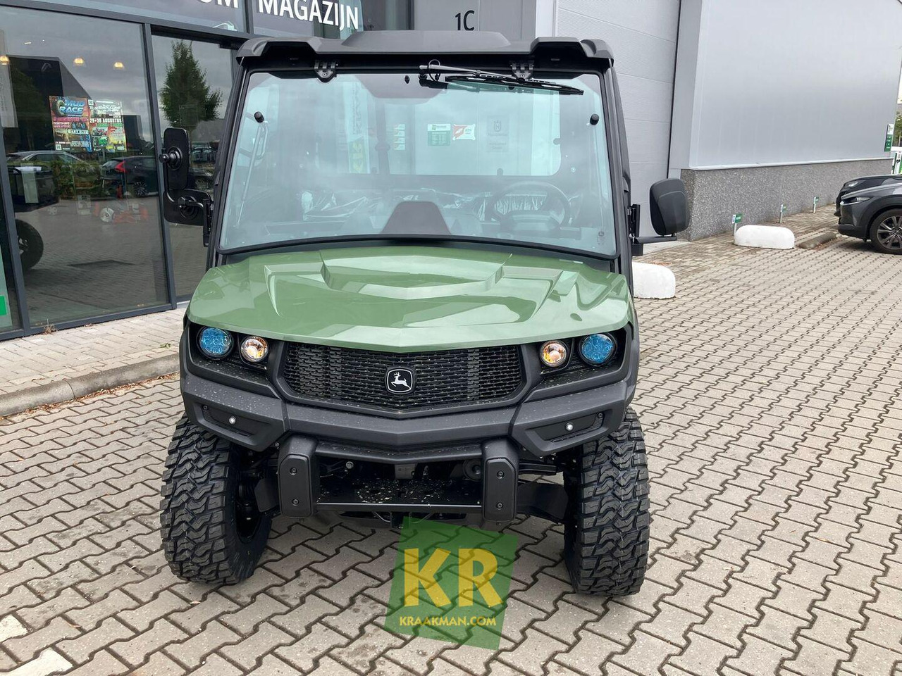 XUV875M John Deere - Квадроцикл: фото 5 XUV875M John Deere - Квадроцикл: фото 5