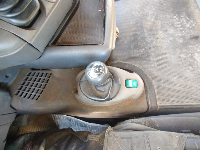 SCANIA R 114 380 6x2 - Грузовик-шасси: фото 5 SCANIA R 114 380 6x2 - Грузовик-шасси: фото 5