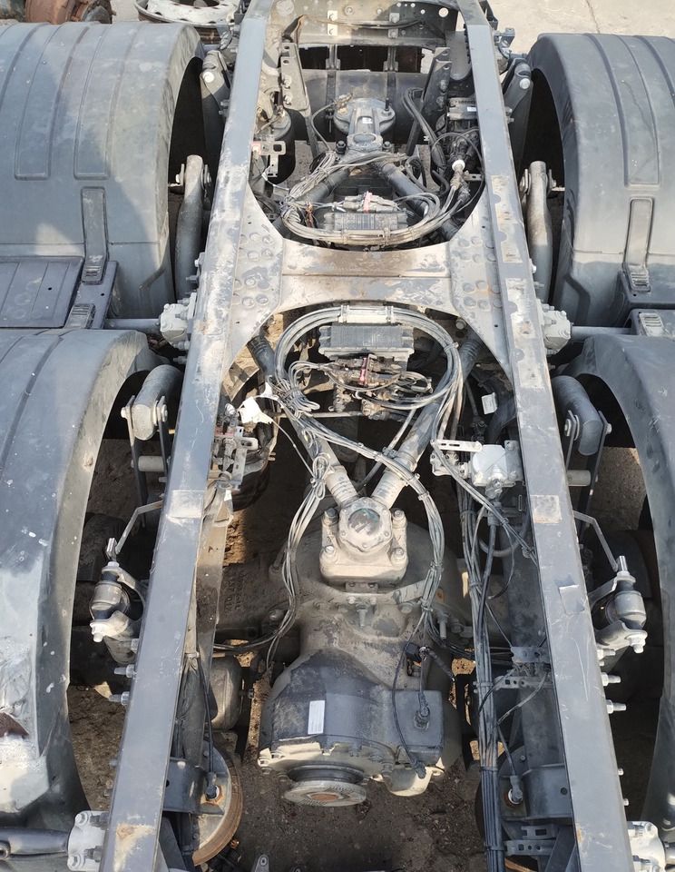 Volvo Rear axle differential LIFTING AXLE FH 500 FH 550 8x4 6x4 RTS2370A MS15VE 2.83 - Ось и запчасти: фото 3 Volvo Rear axle differential LIFTING AXLE FH 500 FH 550 8x4 6x4 RTS2370A MS15VE 2.83 - Ось и запчасти: фото 3