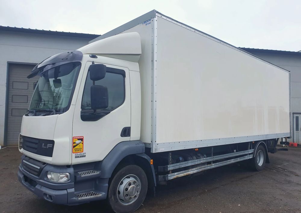 DAF LF 55 220 - Грузовик с закрытым кузовом: фото 3 DAF LF 55 220 - Грузовик с закрытым кузовом: фото 3