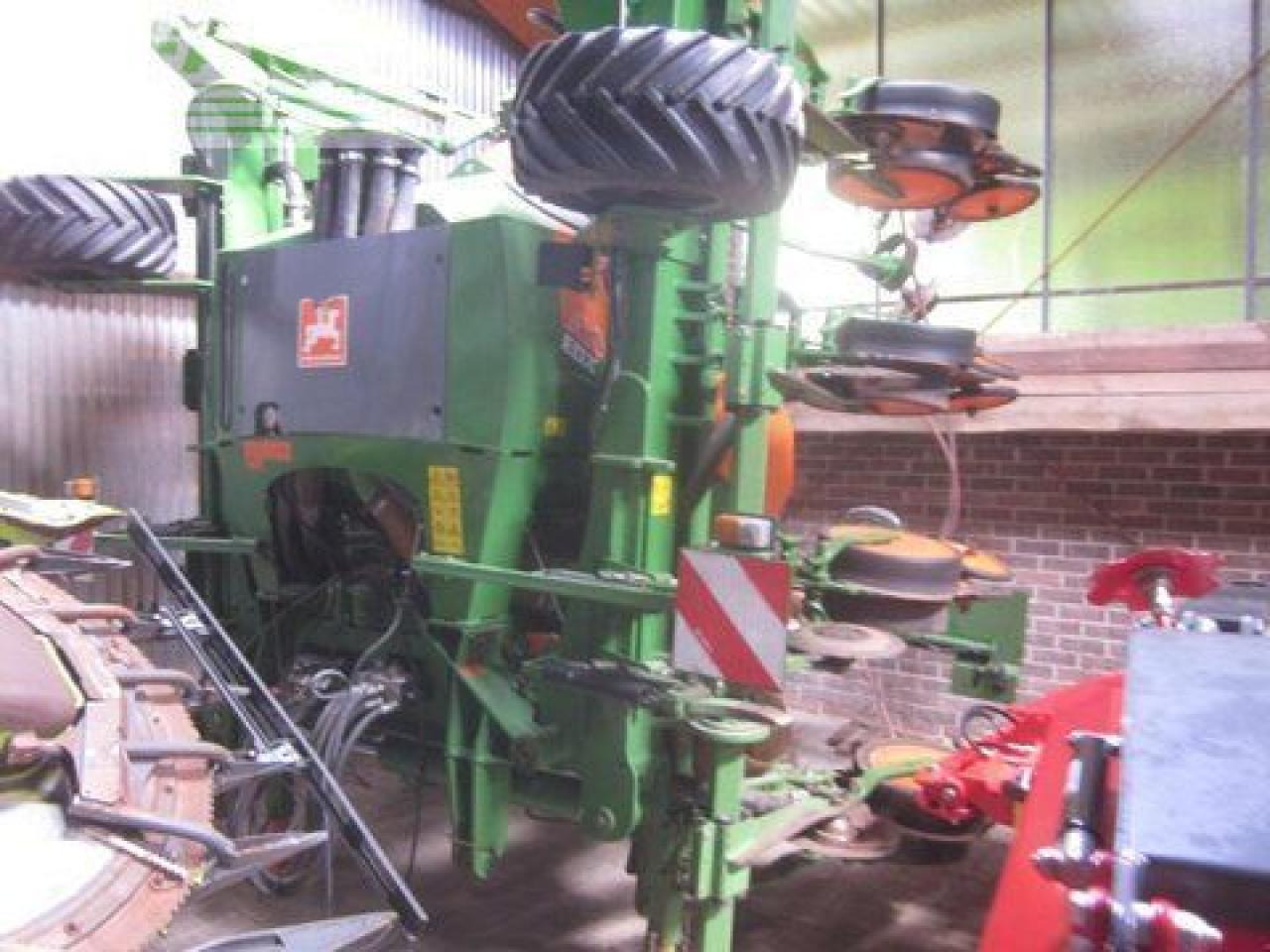 Amazone edx 6000 -2c xpress, 8-reiher - Сеялка точного высева: фото 2 Amazone edx 6000 -2c xpress, 8-reiher - Сеялка точного высева: фото 2