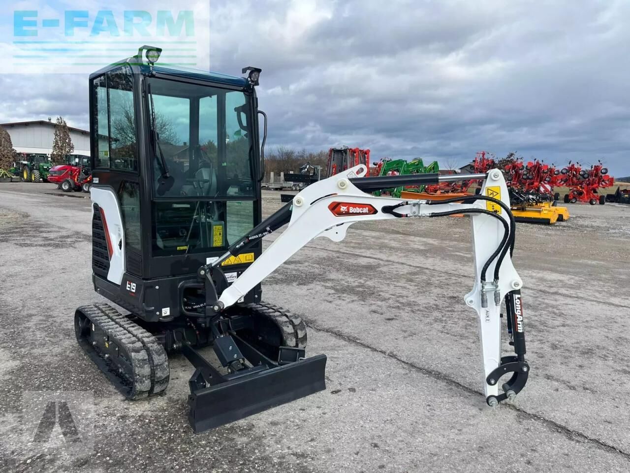 Bobcat e 19 - Мини-экскаватор: фото 2 Bobcat e 19 - Мини-экскаватор: фото 2