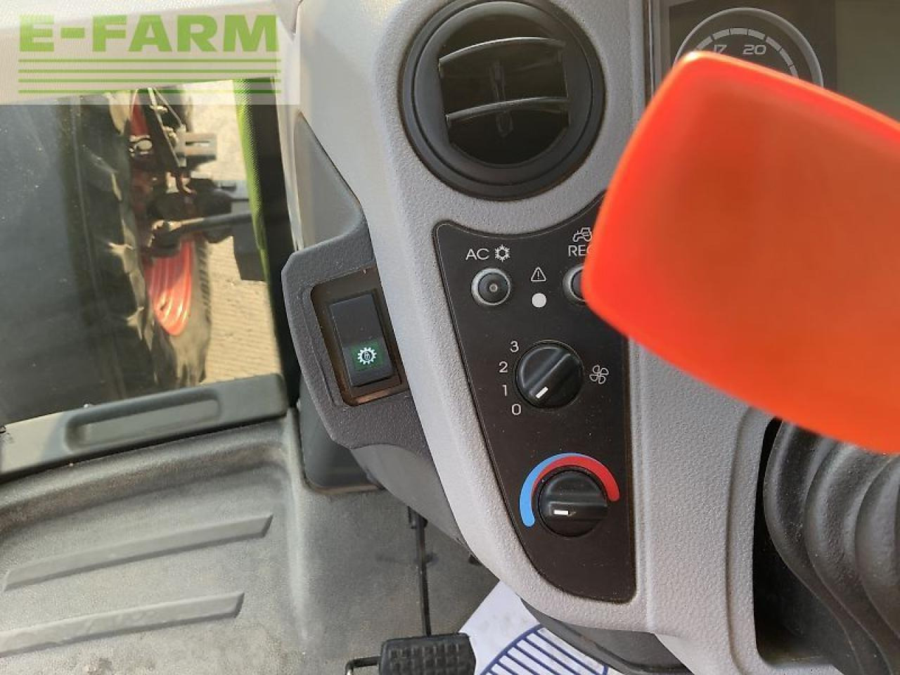 Трактор CLAAS 820 axion tractor (st23326): фото 22