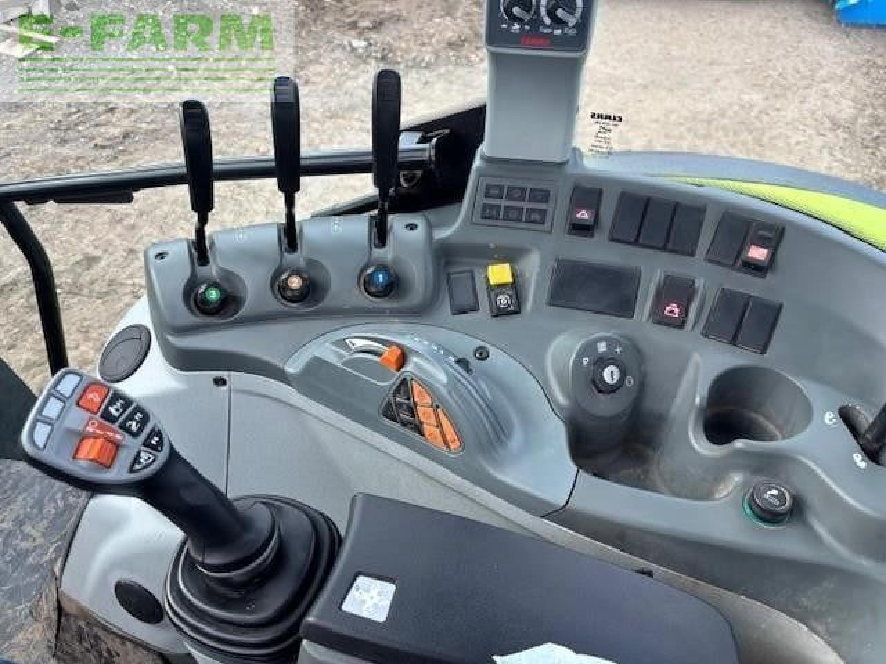 CLAAS ARION 430 - Трактор: фото 5 CLAAS ARION 430 - Трактор: фото 5